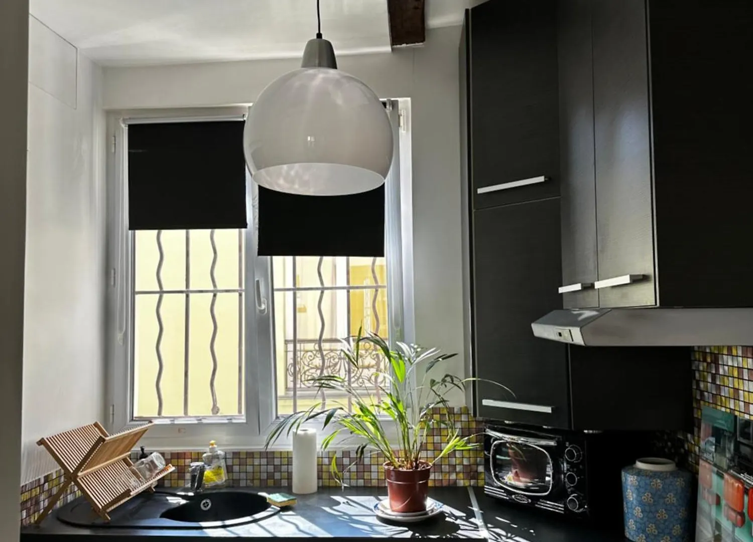 Апартаменты 10e Sainte Marthe Canal Saint Martin 23sq *